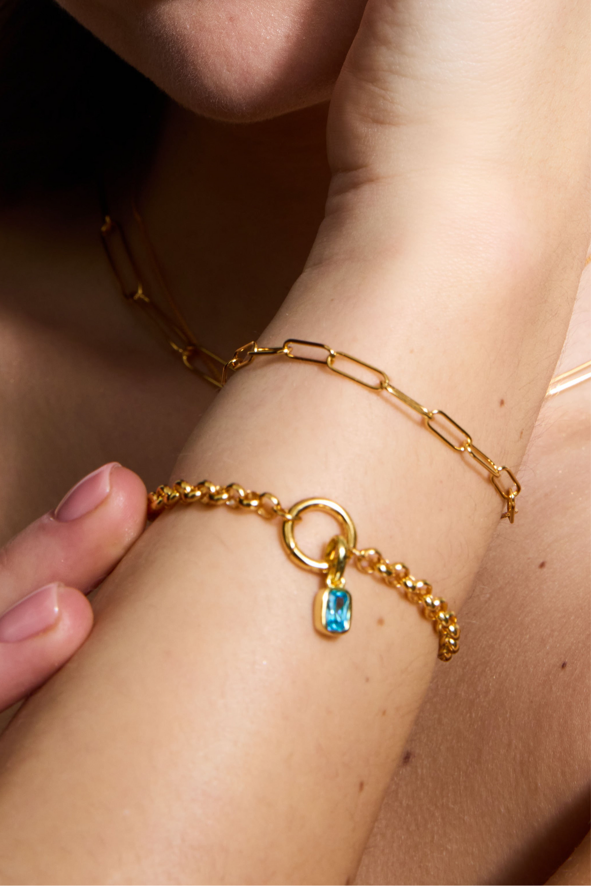 Latché Bracelet - White Gold Plated Silver